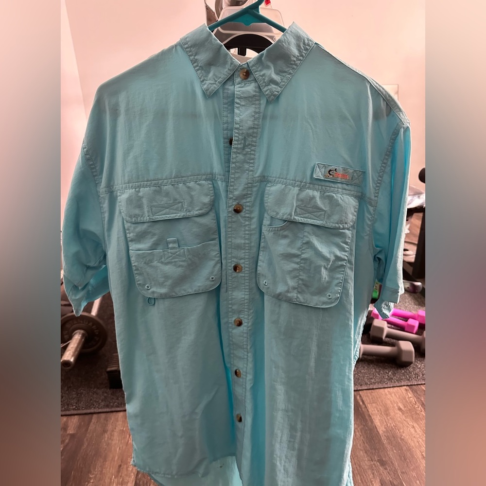Men’s short sleeve button up. Columbia shirt